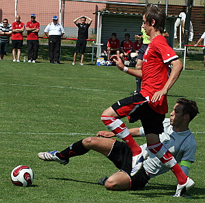 Filip Twardzik (v./RWE) / Foto: y4u