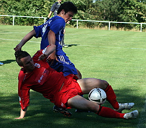 Andy Brandau (li./RWE) / Foto: y4u