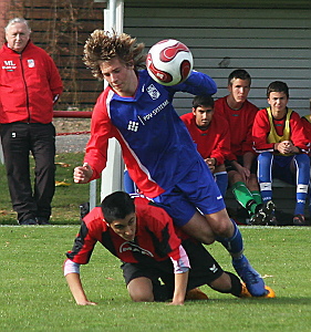 Maik Baumgarten (re./RWE) / Foto: y4u
