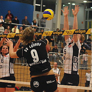 Annika Lüttge (re/SWE) / Foto: y4u